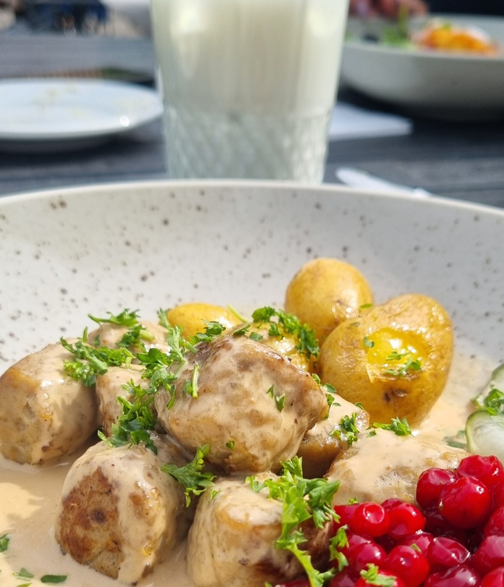Köttbullar & mjölk