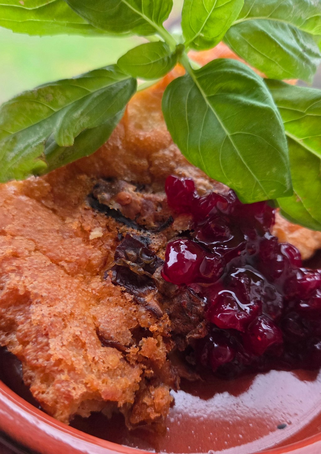 Vegetarisk tjockpannkaka med rostad&nbsp;vitkål